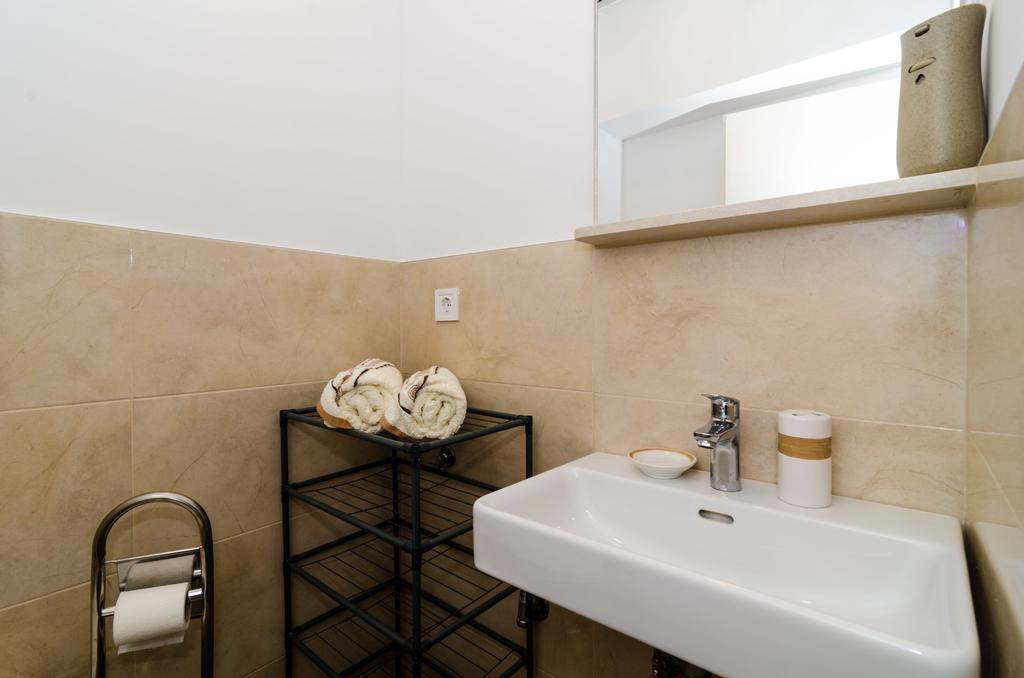 Apartments Petra Дубровник Екстериор снимка